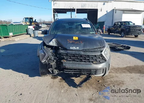 2024 Kia Sportage Plug-In Hybrid X-Line из США, поврежденный, VIN KNDPYDDH6R7137477